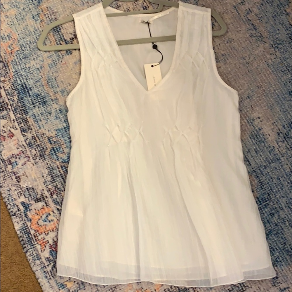 NWT! Leon Max/ Max Studio Blouse